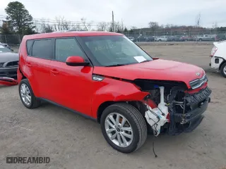 2019 Kia Soul + with VIN KNDJP3A58K7015495, listed as a IAAI auction lot 41668065 with 93,862 mi miles. Bid and sale history available at carsss.com. Image 1.