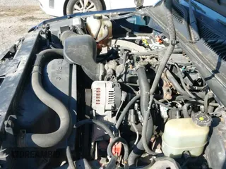 2002 Chevrolet Silverado 1500 LS with VIN 2GCEC19T721135385, listed as a IAAI auction lot 43013335 with 251,367 mi miles and . Bid and sale history available at DreamBid. Image 17.