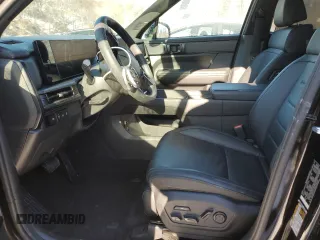 2024 Hyundai Santa Fe Hybrid Calligraphy with VIN 5NMP5DG18RH015509, listed as a Copart auction lot 41762985 with 1,117 mi miles and Salvage Title. Bid and sale history available at carsss.com. Image 7.