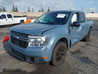 2024 Ford Maverick LARIAT with VIN 3FTTW8S97RRA30275, listed as a IAAI auction lot 41401819 with NaN miles. Bid and sale history available at carsss.com. Image 17.