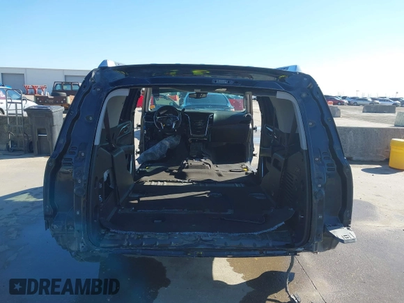 2015 Cadillac Escalade Premium z VIN 1GYS3NKJ5FR655370, wystawiony jako IAAI lot #41764570 z przebiegiem Nie podano mil oraz . Historia ofert i sprzedaży dostępna na DreamBid. Obrazek 17.