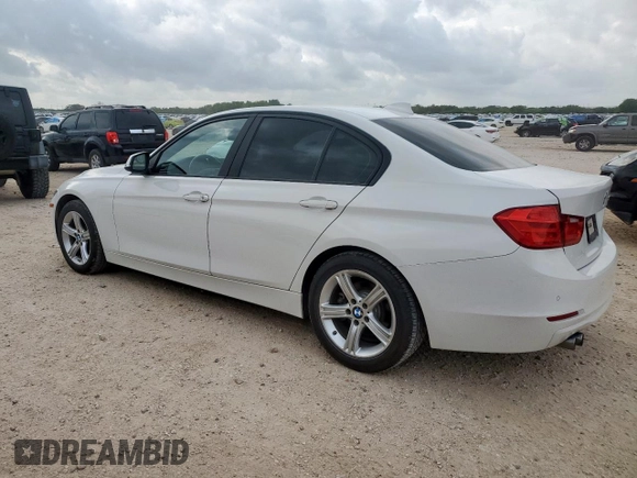 2015 BMW 3 Series 328i with VIN WBA3A5G51FNS89780, listed as a Copart auction lot 59128835 with 118,836 mi miles and Salvage title. Bid and sale history available at DreamBid. Image 2.