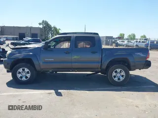 2011 Toyota Tacoma with VIN 5TFLU4EN6BX008627, listed as a IAAI auction lot 42033587 with 179,083 mi miles. Bid and sale history available at carsss.com. Image 14.