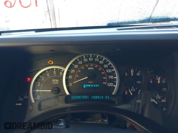 2005 Hummer H2 SUT with VIN 5GRGN22UX5H106653, listed as a IAAI auction lot 42015559 with 180,519 mi miles. Bid and sale history available at carsss.com. Image 7.