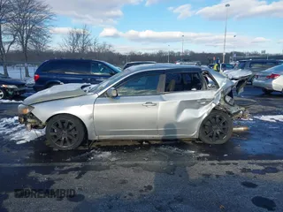 2008 Subaru Impreza Sedan (Natl) WRX w/Sat/Nav with VIN JF1GE75628G500434, listed as a IAAI auction lot 41374101 with 1 mi miles. Bid and sale history available at carsss.com. Image 14.
