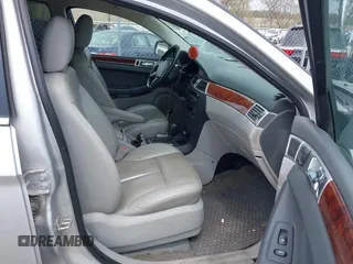 2007 Chrysler Pacifica Touring с VIN 2A8GF68X47R362620, выставлен на аукционе IAAI как лот 42135063 с пробегом 148 848 миль миль и . История ставок и продаж доступна на DreamBid. Изображение 5.