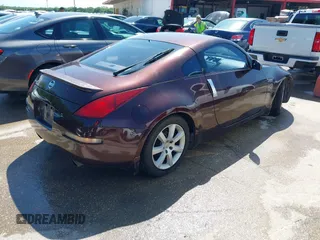 2003 Nissan 350Z Enthusiast with VIN JN1AZ34D53T118124, listed as a IAAI auction lot 42108268 with 226,959 mi miles. Bid and sale history available at carsss.com. Image 4.