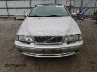 2001 Volvo C70 с VIN YV1NC56DX1J022713, выставлен на аукционе Copart как лот 49164995 с пробегом 93 461 миль миль и Чистый • Clean title. История ставок и продаж доступна на DreamBid. Изображение 5.