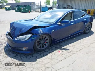 2017 Tesla Model S 100D with VIN 5YJSA1E44HF220391, listed as a IAAI auction lot 37381201 with Not Provided miles and . Bid and sale history available at DreamBid. Image 19.