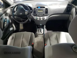 2010 Hyundai Elantra GLS z VIN KMHDU4ADXAU194993, wystawiony jako Copart lot #61614285 z przebiegiem 79 735 mil mil oraz Czysty tytuł • Clean title. Historia ofert i sprzedaży dostępna na DreamBid. Obrazek 8.