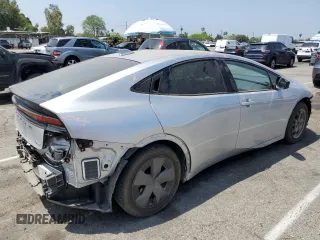 2024 Toyota Prius LE with VIN JTDACAAU3R3021455, listed as a Copart auction lot 54589325 with 18,459 mi miles and Salvage title. Bid and sale history available at DreamBid. Image 3.