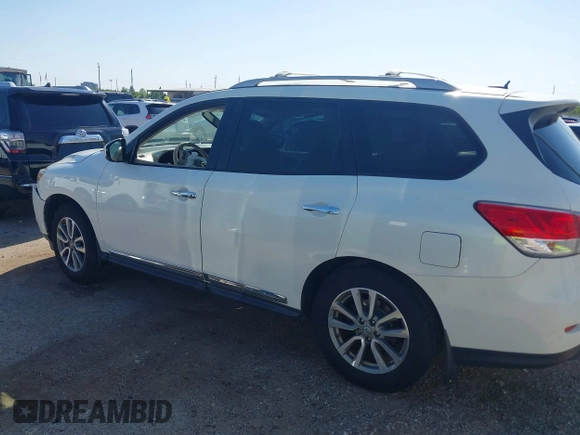 2014 Nissan Pathfinder SL with VIN 5N1AR2MN3EC700348, listed as a IAAI auction lot 41974897 with 119,654 mi miles and . Bid and sale history available at DreamBid. Image 14.