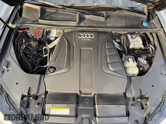 2018 Audi Q7 Premium with VIN WA1AHAF74JD013037, listed as a Copart auction lot 86404774 with 120,999 mi miles and Clean title. Bid and sale history available at DreamBid. Image 14.