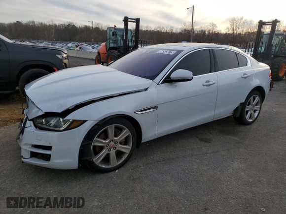 2018 Jaguar XE 25t Prestige with VIN SAJAK4FX2JCP18452, listed as a Copart auction lot 88533675 with 68,129 mi miles and Clean Title. Bid and sale history available at carsss.com. Image 1.