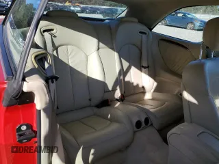 2009 Mercedes-Benz CLK 350 with VIN WDBTK56F09T106832, listed as a Copart auction lot 80189174 with 152,662 mi miles and Salvage Title. Bid and sale history available at DreamBid. Image 10.
