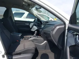 2017 Nissan Rogue S with VIN KNMAT2MT0HP556856, listed as a IAAI auction lot 41963246 with 128,123 mi miles and . Bid and sale history available at DreamBid. Image 5.