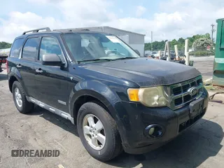 2008 Ford Escape XLT с VIN 1FMCU03198KC15491, выставлен на аукционе IAAI как лот 42485559 с пробегом 193 217 миль миль и . История ставок и продаж доступна на DreamBid. Изображение 1.
