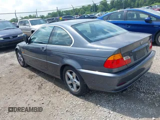 2002 BMW 3 Series 325Ci with VIN WBABN33402PG56171, listed as a IAAI auction lot 42657532 with 166,553 mi miles and . Bid and sale history available at DreamBid. Image 3.