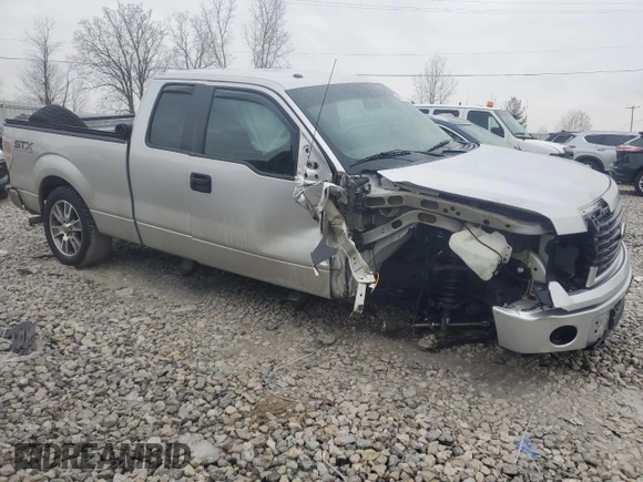 2014 Ford F-150 XL with VIN 1FTEX1EM8EFC11812, listed as a Copart auction lot 46977385 with 188,175 mi miles and Clean Title. Bid and sale history available at carsss.com. Image 4.