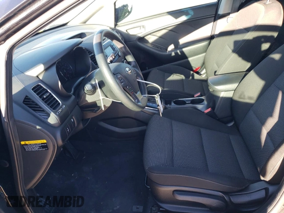 2017 Kia Forte LX with VIN 3KPFK4A71HE039139, listed as a Copart auction lot 47027835 with 43,447 mi miles and Salvage Title. Bid and sale history available at carsss.com. Image 7.