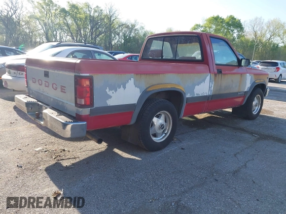 1991 Dodge Dakota "S" with VIN 1B7FL26X4MS257044, listed as a IAAI auction lot 42038980 with 120,127 mi miles. Bid and sale history available at carsss.com. Image 4.