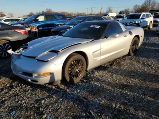 2002 Chevrolet Corvette with VIN 1G1YY22G725105103, listed as a Copart auction lot 78628364 with 47,502 mi miles and Salvage Title. Bid and sale history available at carsss.com. Image 1.