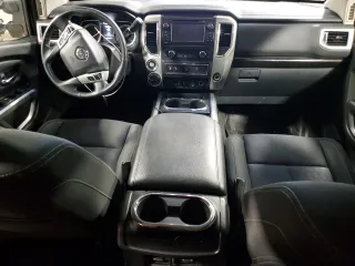 2016 Nissan Titan SL z VIN 1N6BA1F44GN510707, wystawiony jako Copart lot #57948665 z przebiegiem 89 723 mil mil oraz Tytuł czysty. Historia ofert i sprzedaży dostępna na DreamBid. Obrazek 8.