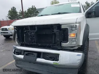 2019 Ford Super Duty F-250 SRW XL with VIN 1FT7W2B63KED13298, listed as a IAAI auction lot 41802818 with 134,741 mi miles. Bid and sale history available at carsss.com. Image 18.