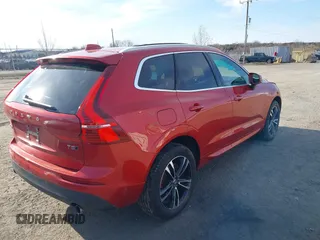 2019 Volvo XC60 Momentum с VIN LYV102RK3KB349115, выставлен на аукционе IAAI как лот 41679937 с пробегом 40 636 миль миль и . История ставок и продаж доступна на DreamBid. Изображение 4.