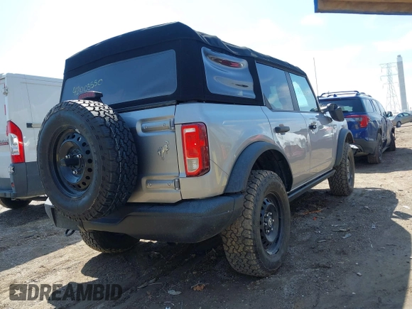 2022 Ford Bronco с VIN 1FMDE5BH3NLA79314, выставлен на аукционе IAAI как лот 42003550 с пробегом 15 303 миль миль и . История ставок и продаж доступна на DreamBid. Изображение 4.