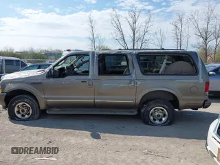 2004 Ford Excursion Limited with VIN 1FMNU43S44EA06760, listed as a IAAI auction lot 42096523 with 97,144 mi miles and . Bid and sale history available at DreamBid. Image 14.