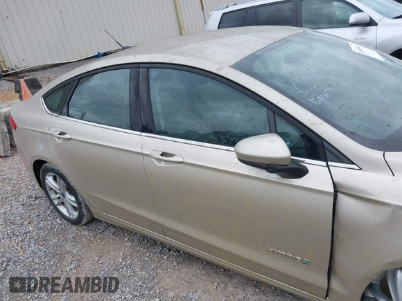 2018 Ford Fusion S z VIN 3FA6P0UU0JR157005, wystawiony jako IAAI lot #41689881 z przebiegiem Nie podano mil oraz . Historia ofert i sprzedaży dostępna na DreamBid. Obrazek 12.