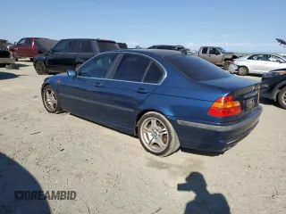 2004 BMW 3 Series 330i with VIN WBAEV53464KM34742, listed as a Copart auction lot 70491054 with 117,925 mi miles and Non Repairable. Bid and sale history available at carsss.com. Image 2.