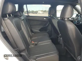2022 Volkswagen Tiguan SE R-Line Black with VIN 3VVCB7AX1NM080975, listed as a Copart auction lot 56099945 with 42,376 mi miles and Salvage title. Bid and sale history available at DreamBid. Image 11.