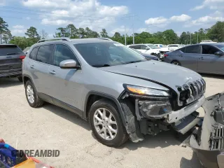 2015 Jeep Cherokee Latitude with VIN 1C4PJLCB0FW517122, listed as a Copart auction lot 53063205 with 0 mi miles and Salvage Title. Bid and sale history available at carsss.com. Image 4.