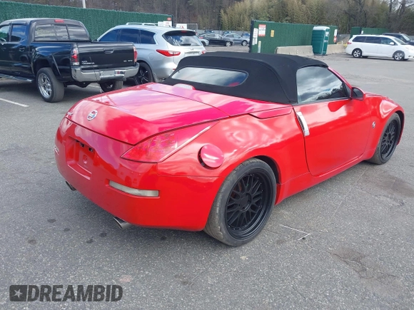 2008 Nissan 350Z Touring with VIN JN1BZ36A08M850394, listed as a IAAI auction lot 42063210 with 108,249 mi miles. Bid and sale history available at carsss.com. Image 4.