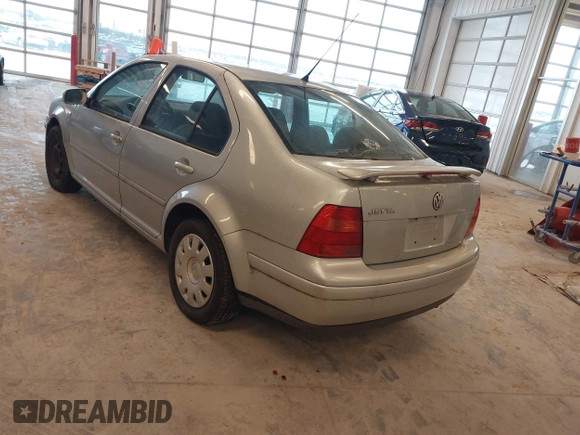 2003 Volkswagen Jetta GL с VIN 3VWRK69M33M155716, выставлен на аукционе IAAI как лот 41716517 с пробегом 175 174 миль миль и . История ставок и продаж доступна на DreamBid. Изображение 3.