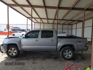2015 Toyota Tacoma PreRunner with VIN 5TFJU4GN4FX082557, listed as a IAAI auction lot 41880190 with 234,099 mi miles and . Bid and sale history available at DreamBid. Image 14.