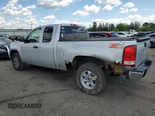 2012 GMC Sierra 1500 SLE z VIN 1GTR2VE77CZ216979, wystawiony jako Copart lot #56387875 z przebiegiem 130 537 mil mil oraz Szkoda całkowita • Salvage title. Historia ofert i sprzedaży dostępna na DreamBid. Obrazek 2.