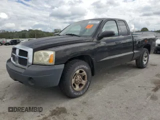 2005 Dodge Dakota ST with VIN 1D7HE22K85S204030, listed as a Copart auction lot 76080414 with 137,155 mi miles and Salvage title. Bid and sale history available at DreamBid. Image 1.