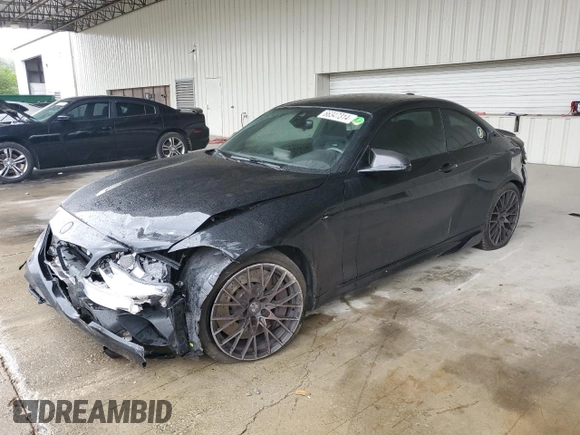 2020 BMW M2 Competition z VIN WBS2U7C03L7E15628, wystawiony jako Copart lot #66347314 z przebiegiem 68 147 mil mil oraz Czysty tytuł • Clean title. Historia ofert i sprzedaży dostępna na DreamBid. Obrazek 1.