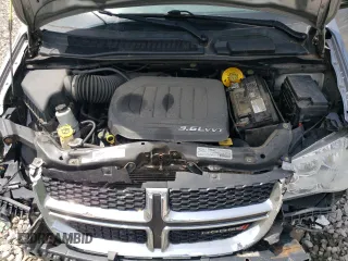 2017 Dodge Grand Caravan SE Plus z VIN 2C4RDGBG6HR847167, wystawiony jako Copart lot #56967205 z przebiegiem 160 011 mil mil oraz Szkoda całkowita • Salvage title. Historia ofert i sprzedaży dostępna na DreamBid. Obrazek 12.