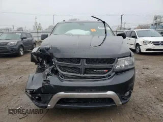 2019 Dodge Journey Crossroad with VIN 3C4PDCGB2KT803118, listed as a Copart auction lot 83989134 with 59,996 mi miles and Salvage Title. Bid and sale history available at DreamBid. Image 5.