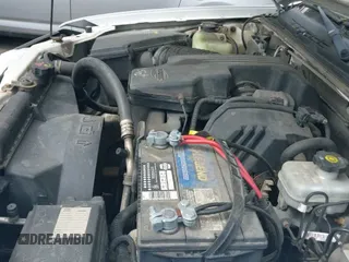 2005 Chevrolet Colorado Z85 z VIN 1GCCS148058234810, wystawiony jako IAAI lot #42232316 z przebiegiem 174 299 mil mil oraz . Historia ofert i sprzedaży dostępna na DreamBid. Obrazek 17.