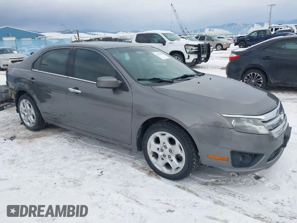 2010 Ford Fusion SE with VIN 3FAHP0HGXAR128916, listed as a IAAI auction lot 41371966 with 123,445 mi miles. Bid and sale history available at carsss.com. Image 1.