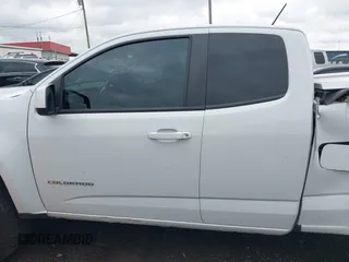 2021 Chevrolet Colorado 4WD LT z VIN 1GCHTCEA5M1244692, wystawiony jako IAAI lot #42096287 z przebiegiem 88 762 mil mil oraz . Historia ofert i sprzedaży dostępna na DreamBid. Obrazek 14.