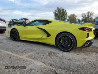 2021 Chevrolet Corvette 3LT z VIN 1G1YC2D41M5120250, wystawiony jako Copart lot #79559604 z przebiegiem 12 037 mil mil oraz Czysty tytuł • Clean title. Historia ofert i sprzedaży dostępna na DreamBid. Obrazek 2.