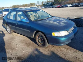 1998 Nissan Altima XE with VIN 1N4DL01D3WC253479, listed as a IAAI auction lot 41766827 with 145,441 mi miles. Bid and sale history available at carsss.com. Image 1.