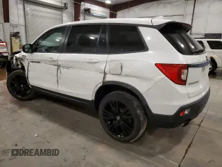 2021 Honda Passport Sport with VIN 5FNYF8H21MB030539, listed as a Copart auction lot 49633875 with 70,761 mi miles and Salvage Title. Bid and sale history available at carsss.com. Image 2.