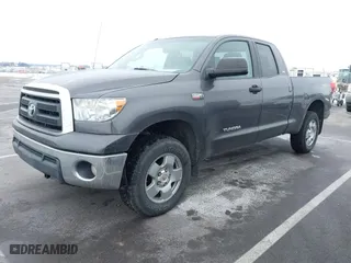 2011 Toyota Tundra 4WD Truck with VIN 5TFUY5F10BX177455, listed as a IAAI auction lot 41552082 with NaN miles. Bid and sale history available at carsss.com. Image 17.